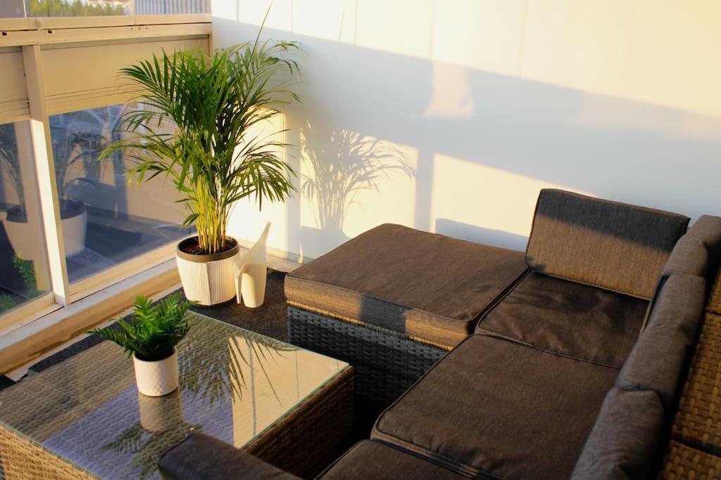 Modern Apartment With Sauna, Near Transit Hub/Dixi Vantaa Buitenkant foto